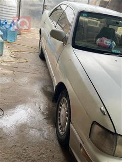 تۆیۆتا کراون